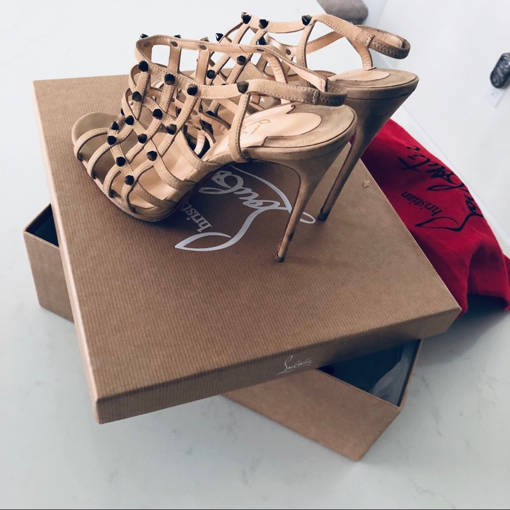 Christian Louboutin Beige 40.5 - Picture 2 of 8